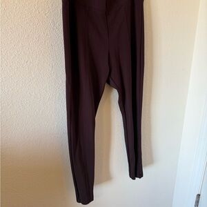 Old Navy Women's Burgundy Leggings